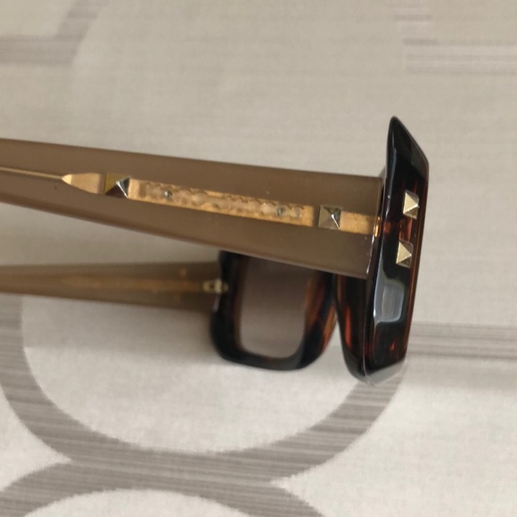 Marc Jacobs Oversized Sunglasses Tortoiseshell - Picture 4 of 8